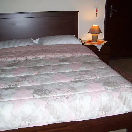 Verginia 3* Korinós