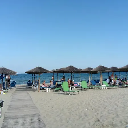 Hotel apartamentowy Verginia Korinós