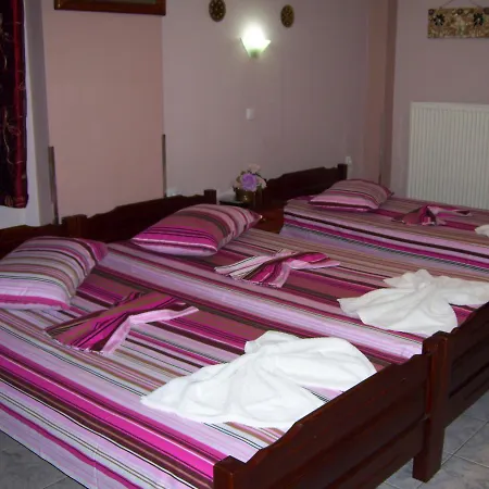 Hotel apartamentowy Verginia Korinós