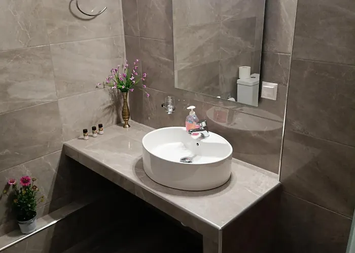 Verginia 3* Korinós