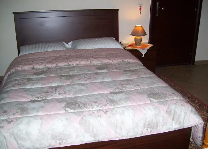 Verginia 3* Korinós